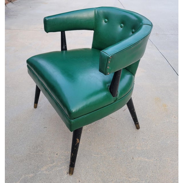 Mid-Century Modern 1960s Emerald Green Tufted Tub Chair Attributed to Lenoir Furniture For Sale - Image 3 of 9