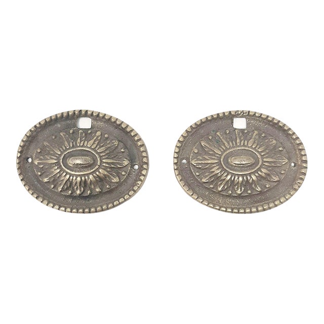 Vintage Oval Sunflower Brass Backings Ornate Pull Hardware - Lot of 2 For Sale