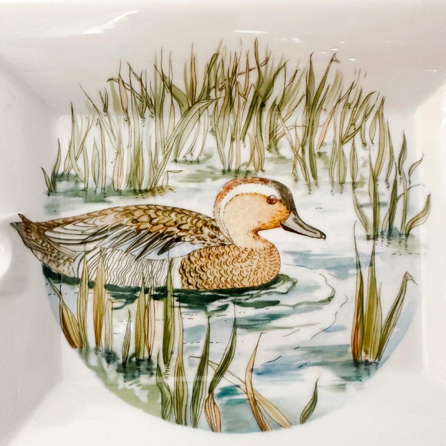French Provincial Vintage Limoges French Porcelain Duck Ashtray by Porcelaines Ternet For Sale - Image 3 of 7