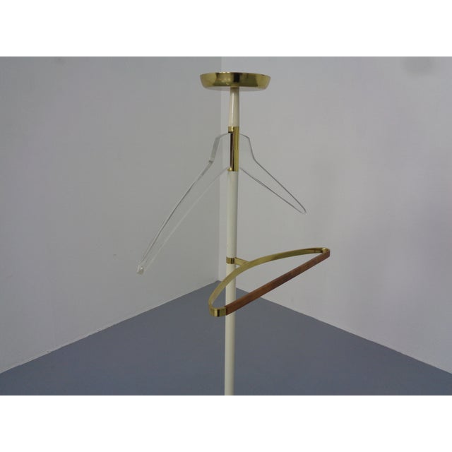Cream Valet Stand in Brass & Acrylic Glass & Leather from Vereinigte Werkstätten, Germany, 1950s For Sale - Image 8 of 17
