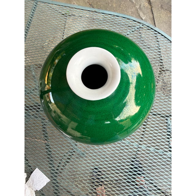 Antique 18th Century Chinese Green Glaze Porcelain Vase Yongzheng Mark For Sale - Image 11 of 15