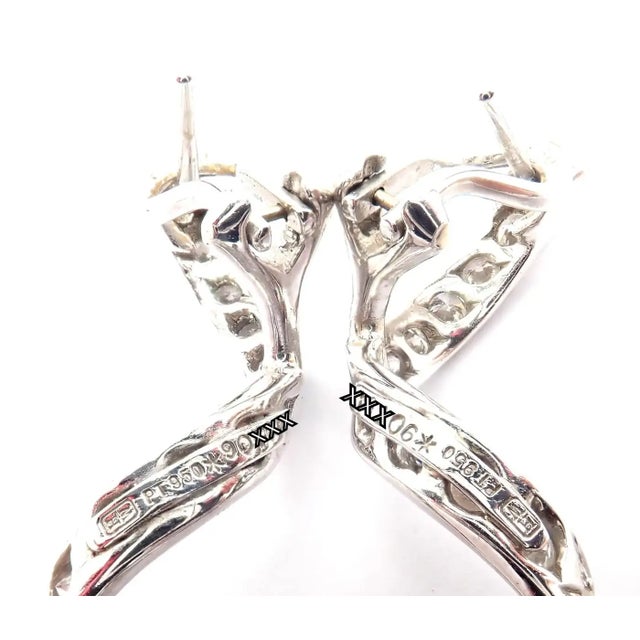 Mid 20th Century Mid 20th Century Harry Winston Diamond Twisted Long Hanging Drop Platinum Earrings, A Pair For Sale - Image 5 of 14