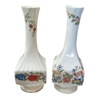 Gorgeous Pair of Aynsley Bone China England Hand Painted Vases For Sale
