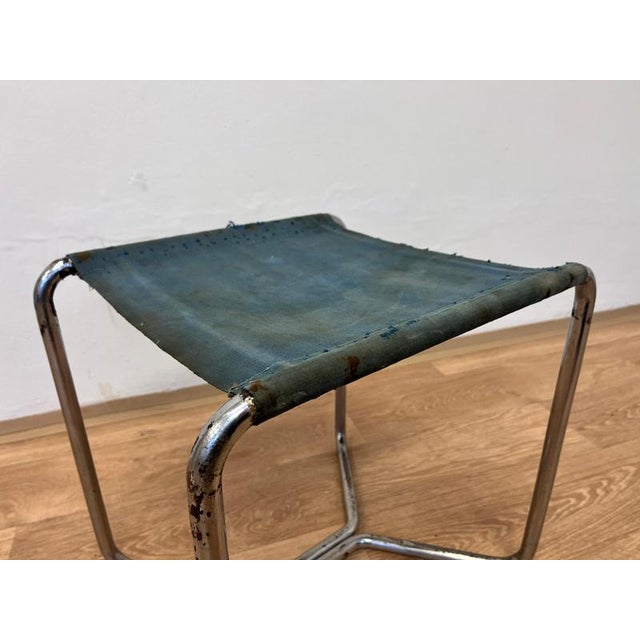 1920s Bauhaus Chrome B8 Stool attributed to Marcel Breuer, 1930s For Sale - Image 5 of 8
