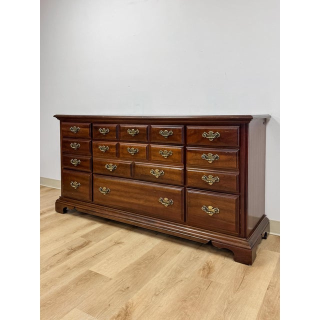 Vintage Dresser American Drew Nine Drawer Lowboy Traditional Brass Hardware For Sale In Tampa - Image 6 of 18