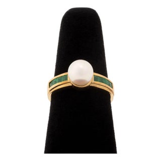 Vintage 14k Yellow Gold and Cultured Pearl Emerald Ring For Sale