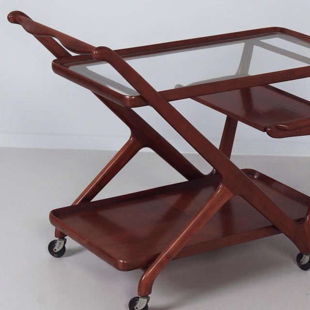 Brown Serving Trolley in Beech with Glass Top by Cesare Lacca for Cassina, 1960s For Sale - Image 8 of 11