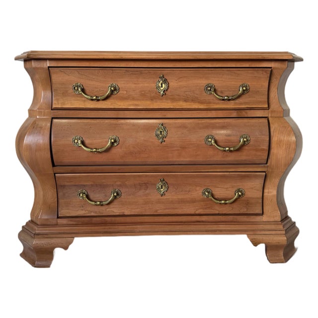 Vintage Century Furniture Three Drawers Bombe Chest For Sale