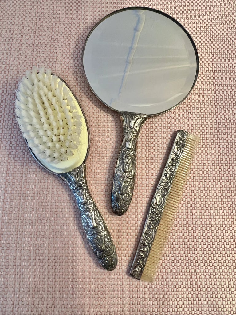 Vintage Silver-Plate Vanity Set With Comb, Brush and Mirror  display picture 2