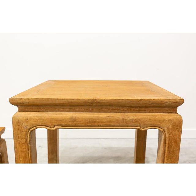 1950s Vintage Chinese Elm Nesting Tables, Set of 2 For Sale - Image 5 of 9