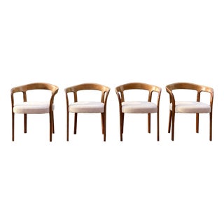 Mid-Century Round Walnut Chair, 1960s, Set of 4 For Sale