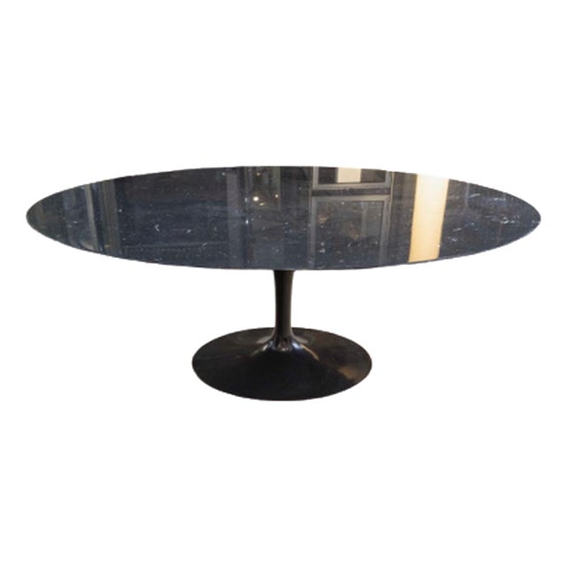 Tulip Table in Marquina Marble by Eero Saarinen for Knoll International, 1950s For Sale