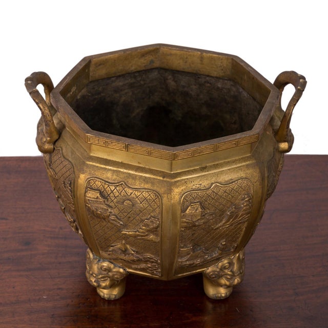 Metal Japanese Meiji Bronze Octagonal Jardinière, 19th Century For Sale - Image 7 of 9