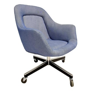 1970's Max Pearson for Knoll Newly Reupholstered Executive Chair For Sale