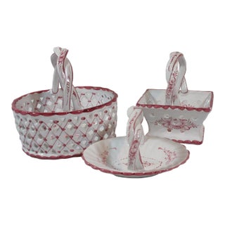 1990s Hand Painted Ceramic Baskets Made in Portugal, Set of 3 For Sale