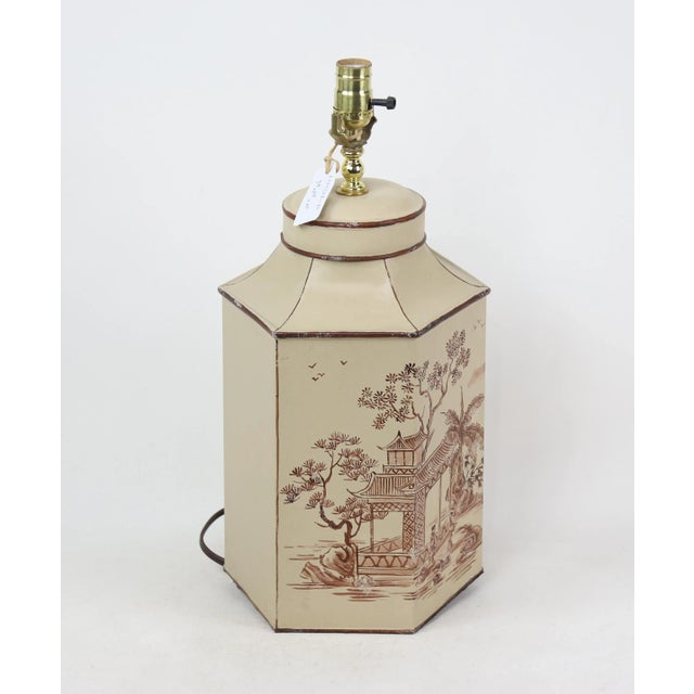 Chinoiserie Vintage English Export Tea Caddy Hand-Painted Colored Chinoiserie Table Lamp.retro Hexagon Lamp For Sale - Image 3 of 8