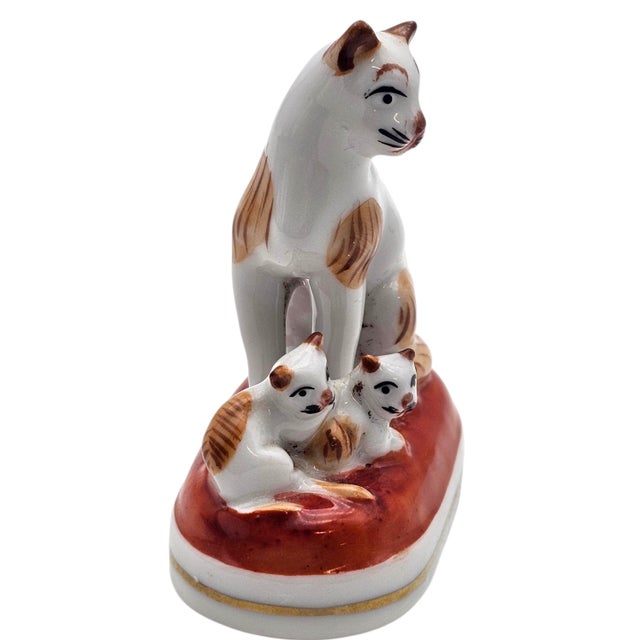 Samson Paris Chelsea-Style Porcelain Cat Family Figurine For Sale - Image 10 of 13