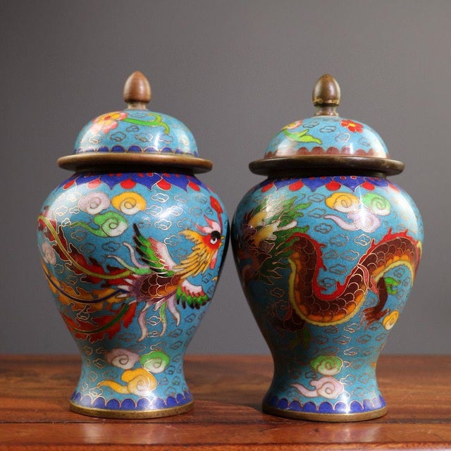Dimensions (Each): Height 20cm (7.87") x Width/Diameter 11cm (4.33") Total Weight (Pair): 2495 grams (approx. 5.50 lbs)...