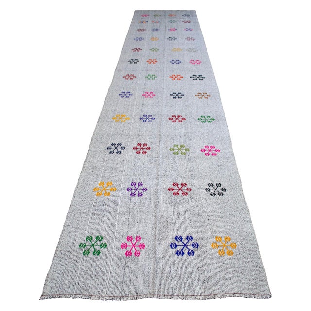 1960s Vintage Hand Woven Turkish Kilim Runner Rug Flat Weave Stair Runner Rug - 3′9″ × 19′2″ For Sale - Image 6 of 17