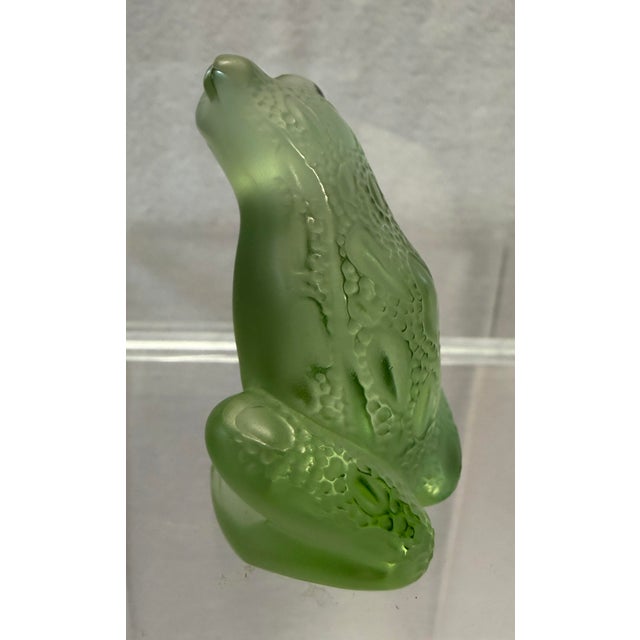 Lalique Lalique France Crystal Frog Lime Green Signed Figurine Paperweight Rainette For Sale - Image 4 of 9