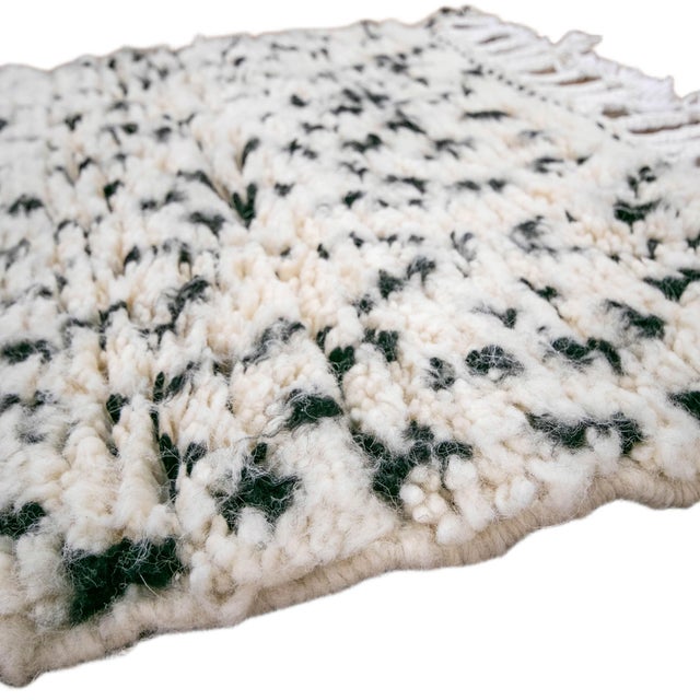 Cream Handwoven Beni Ourain Rug - Small Moroccan Bathroom Rug – Cream Black Dots Shag Pile Bath Mat 2x4 Ft For Sale - Image 8 of 12