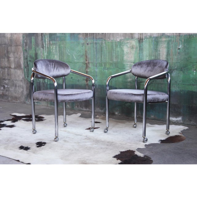1970s Postmodern Chrome Armchair in the Manner of John Mascheroni Grey Velvet, Casters For Sale - Image 14 of 17