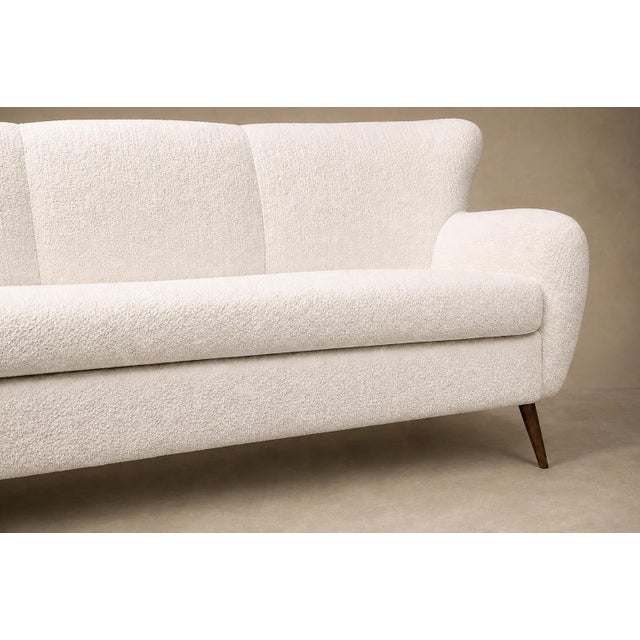Brazilian Modern Sofa in Off-White Bouclé & Caviuna by Forma, Brazil, 1960s — Lot 51b For Sale - Image 11 of 18