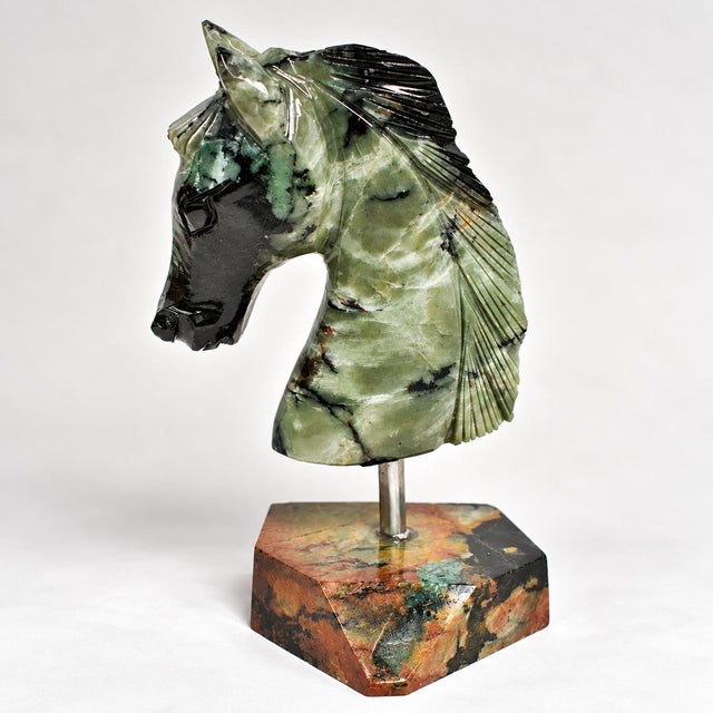 Gemstone Emerald Horse Bust Sculpture Olive Black Hand Carved For Sale In Los Angeles - Image 6 of 11