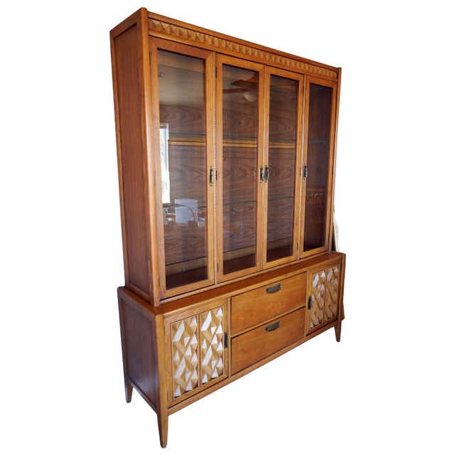 Broyhill Premiere Brasilia two-piece china hutch / display cabinet, circa 1960s. A sought-after form from the Brasilia...
