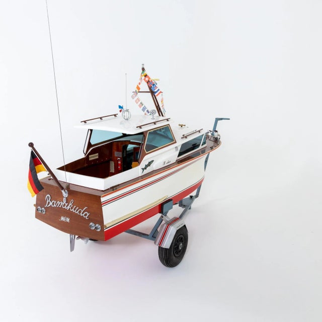 Model boat RC-330 with Aspera engine and trailer (66 x 62 x 160 cm), christened "Barracuda".