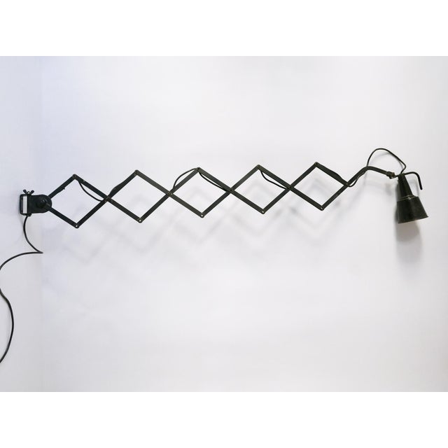 Huge, articulated bauhaus scissor wall lamp. Adjustable and extendable arm. Lamp shade adjustable in every position....