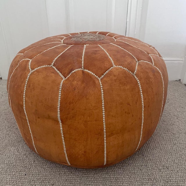 Vintage Light Tan Coloured Leather Pouf For Sale - Image 5 of 9