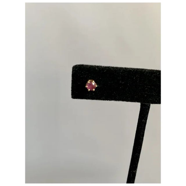Contemporary 1980s 14k Ruby Stud Earrings, A Pair For Sale - Image 3 of 6