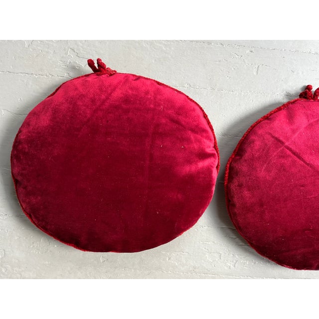 Red Antique Early 20th Century French Empire Neoclassical Round Woven Flower Head Seat Cushions or Pillows With Velvet Backs - a Pair For Sale - Image 8 of 12