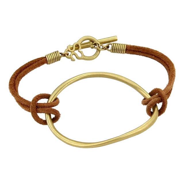 Slane & Slane Fenestra 18k Gold Open Ring Suede Cord Toggle Bracelet For Sale