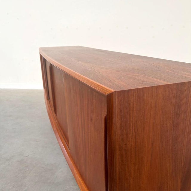 Danish Curved Sideboard by HP Hansen, 1960s For Sale - Image 5 of 18