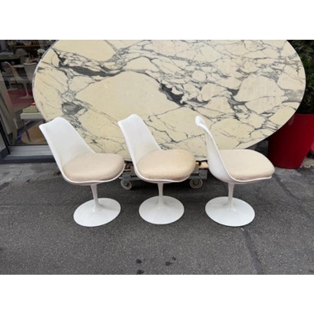 Tulip Swivel Chairs by Eero Saarinen for Knoll International, 1980s, Set of 4 For Sale - Image 6 of 12