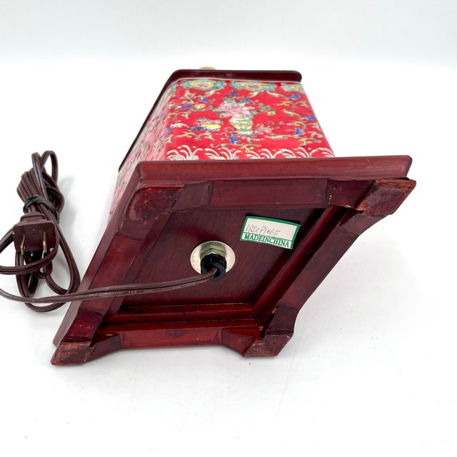 Vintage Chinoiserie Red Ceramic Diamond Shaped Lamp For Sale - Image 10 of 11