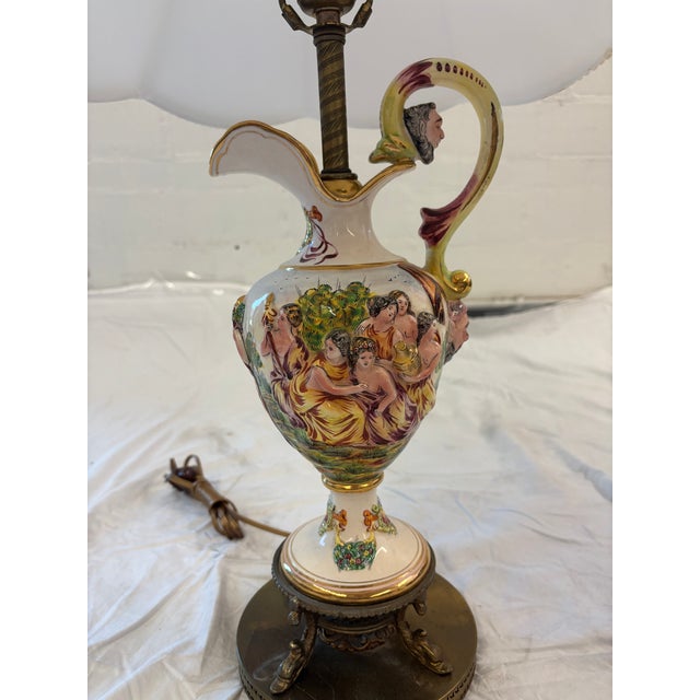 English Mid 20th Century Pair of Italian Capodimonte Style Hand-Painted Figural Urn Table Lamps For Sale - Image 3 of 8