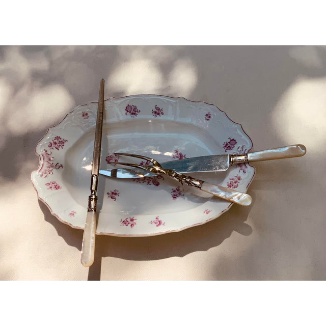 French Porcelain Depp Well Meat Platter , Circa 1820 — Rose Floral For Sale - Image 16 of 18