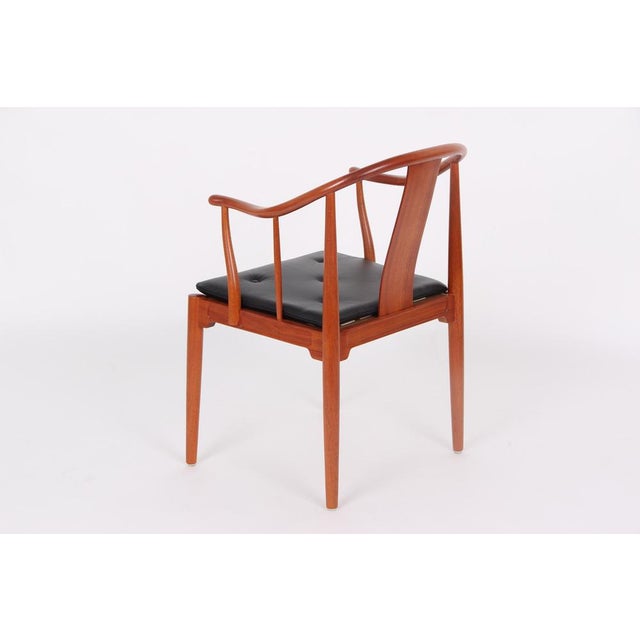 Early 21st Century China Chair Model 4283 in Mahogany by Hans J. Wegner for Fritz Hansen, Denmark, 1984 For Sale - Image 5 of 15