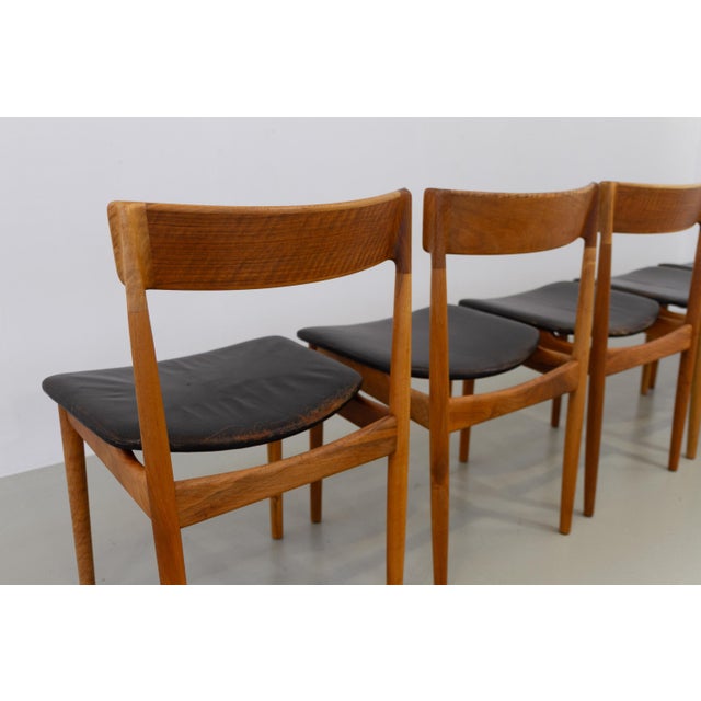 Danish Walnut Dining Room Set by Henry Rosengren Hansen for Brande, 1960, Set of 7 For Sale - Image 17 of 18