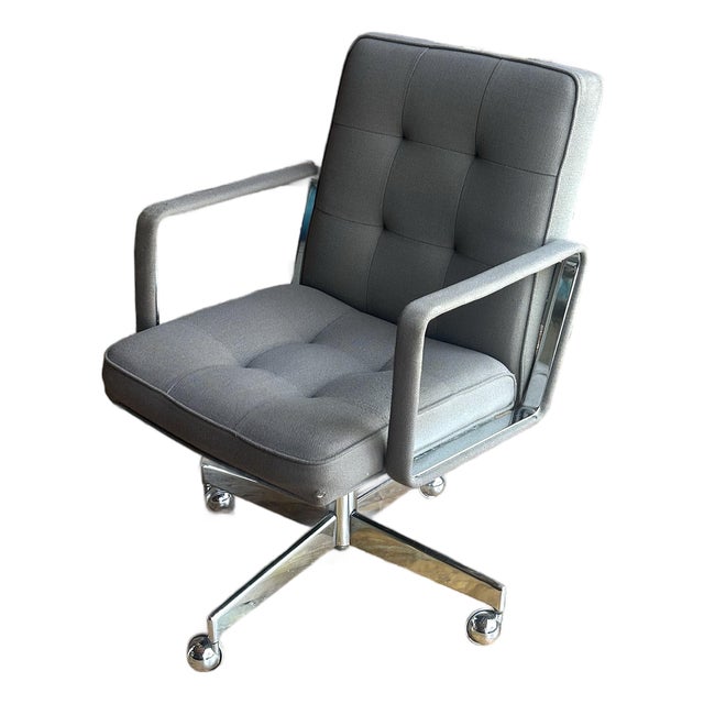 Shaw-Walker Mid Century Modern Executive Desk Chair For Sale