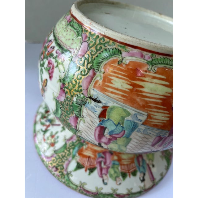 Pink Antique Chinese Rose Medallion Porcelain Vase For Sale - Image 8 of 10