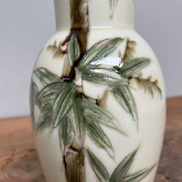 1960s Porcelain Ikebana Flower Vase, 1960s For Sale - Image 5 of 16