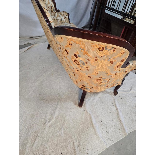 Copper Vintage Kimball Victorian Style Carved Wood Triple Back Settee Sofa For Sale - Image 8 of 9