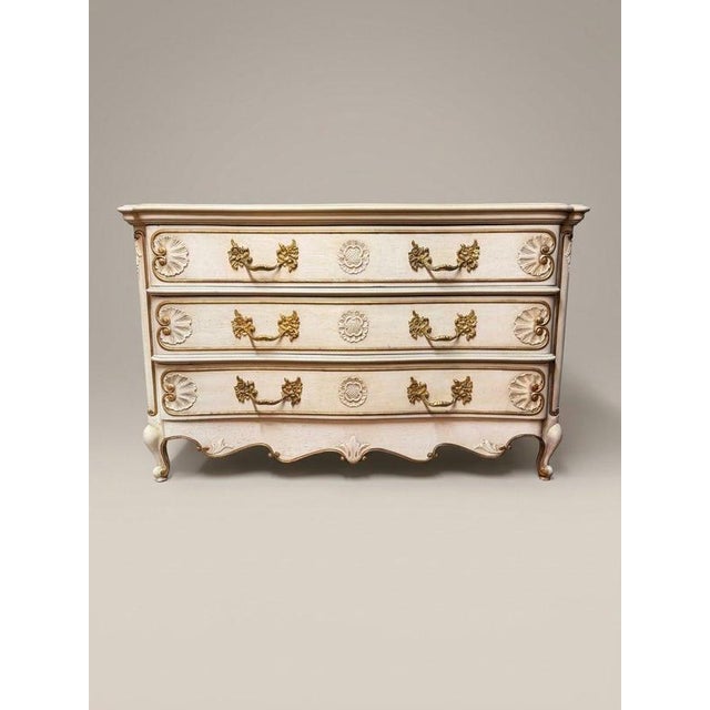 20th Century French Serpentine Commode with Gilded Detailing For Sale - Image 6 of 6