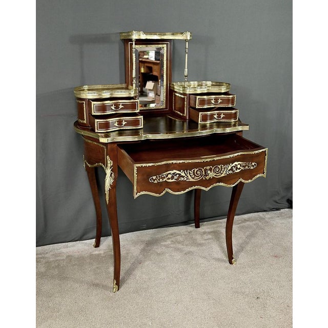 Small Napoleon III Mahogany Lady's Desk, Late 19th Century For Sale - Image 4 of 18