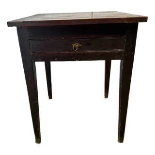 Antique Late 18th -19th Century Federal Style End Side Table For Sale