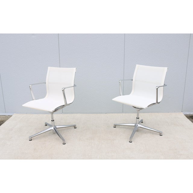 2020s Mid-Century Modern Style Icf Office Una Aluminum & Mesh Swivel Armchairs, a Pair For Sale - Image 5 of 13
